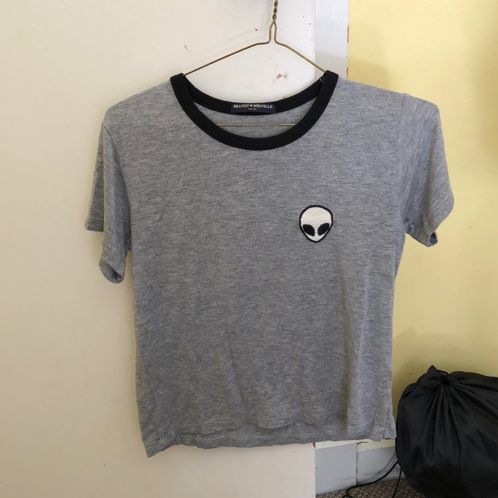 Soft alien t-shirt